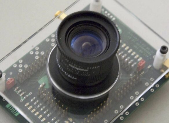 Swiss-Japanese research for first million-pixel camera