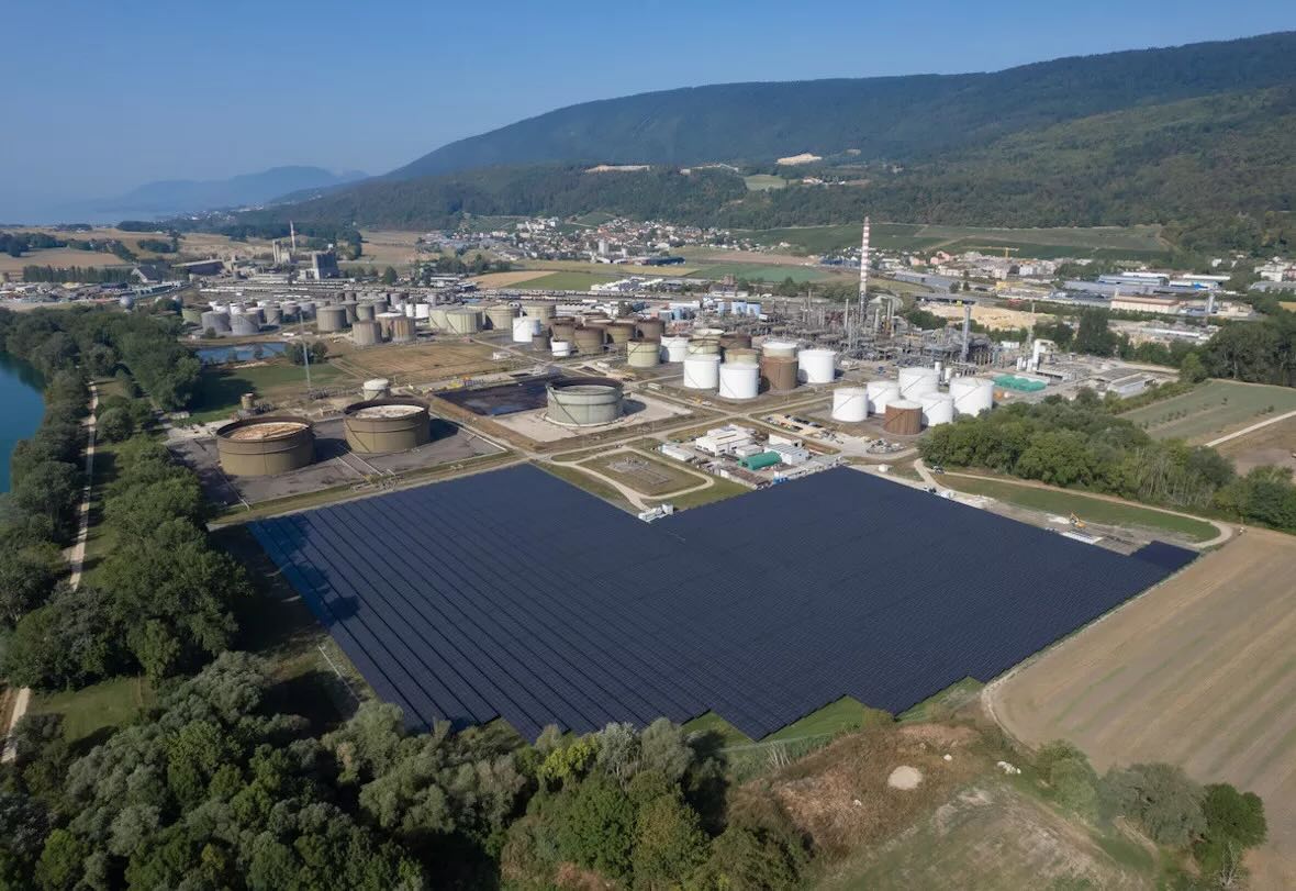 Switzerland’s largest solar park inaugurated